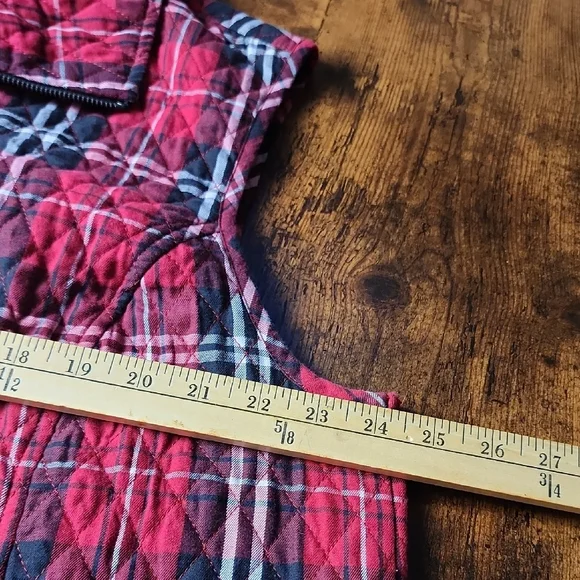 SOUTHERN LADY | Classic Red and Black Plaid Dark Academia Quilted Zip Vest | 2X - Picture 9 of 10